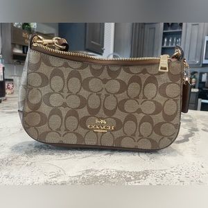 Coach baguette purse